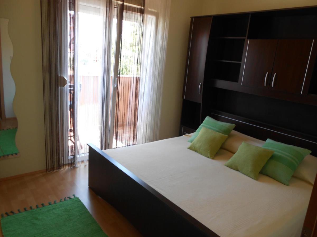 Apartments With A Parking Space Okrug Gornji, Ciovo - 13859 Trogir Exterior foto